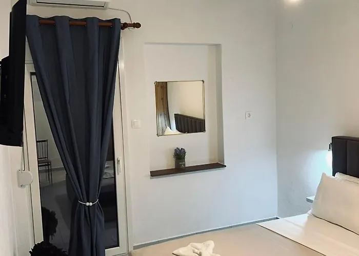 Comfortable Near The Sea