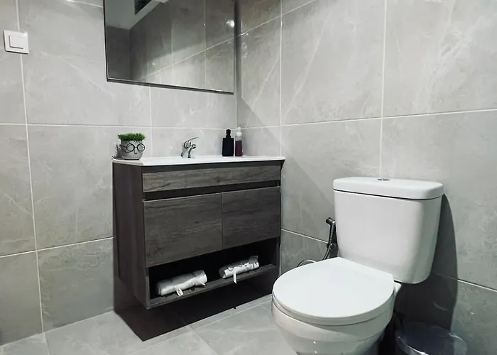 Comfortable Near The Sea Apartment *